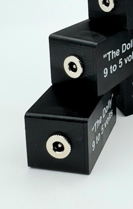 9v to 5v Voltage Converter